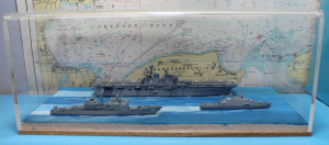 US Navy-Verband  in gestalteter Vitrine (1 St.) Albatros ALK-SVP US-Navy Verband 1 - bitte separat bestellen
